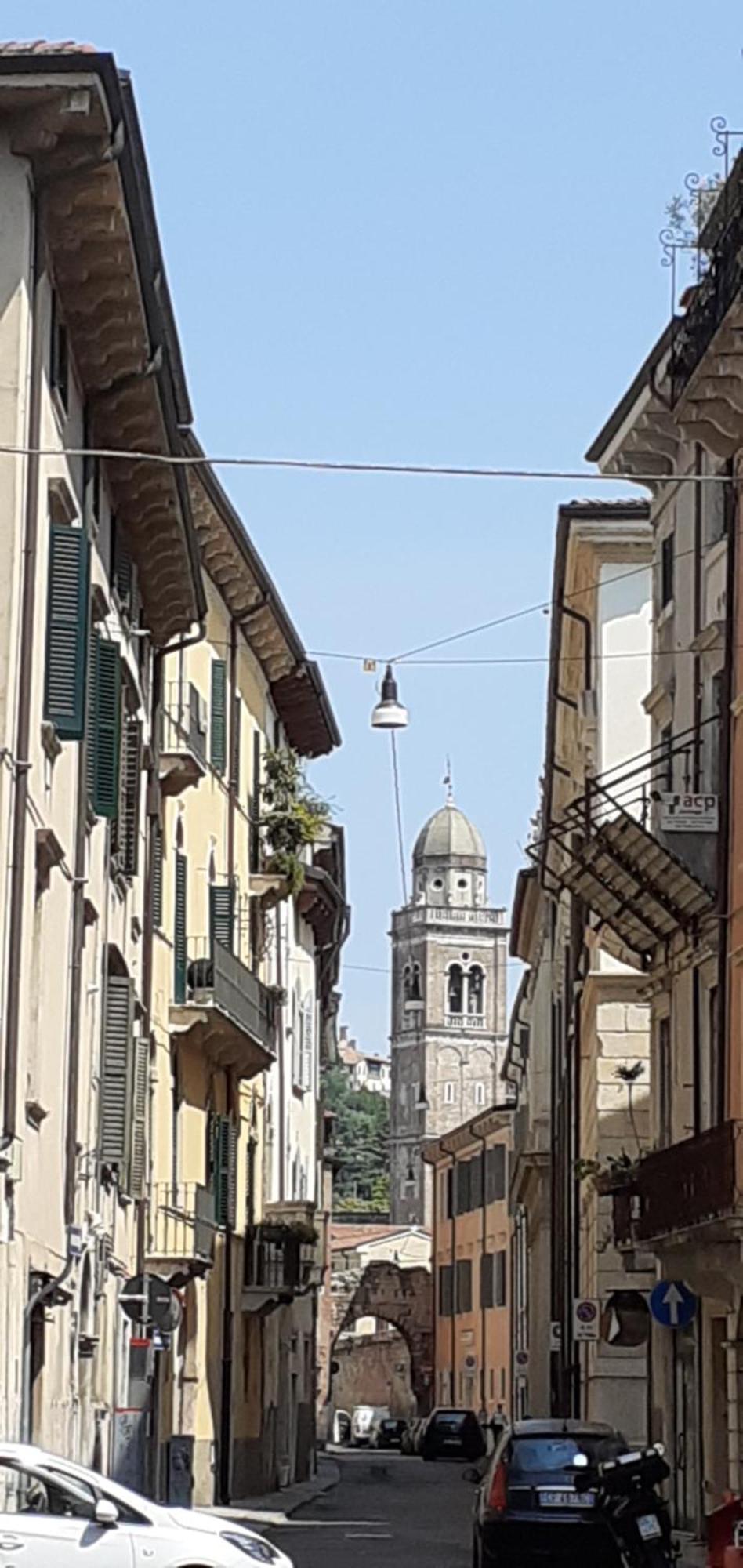 Circolo Vitale, Little Verona Buitenkant foto